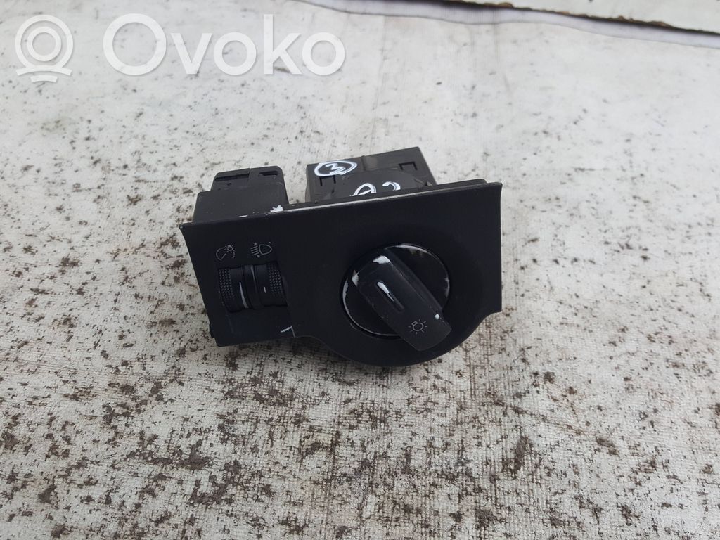 Audi A2 Lichtschalter 