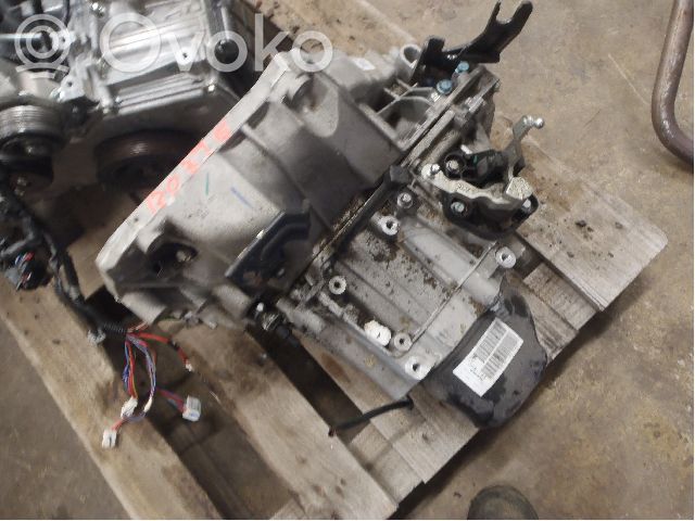 Nissan Micra Manualna 5-biegowa skrzynia biegów 