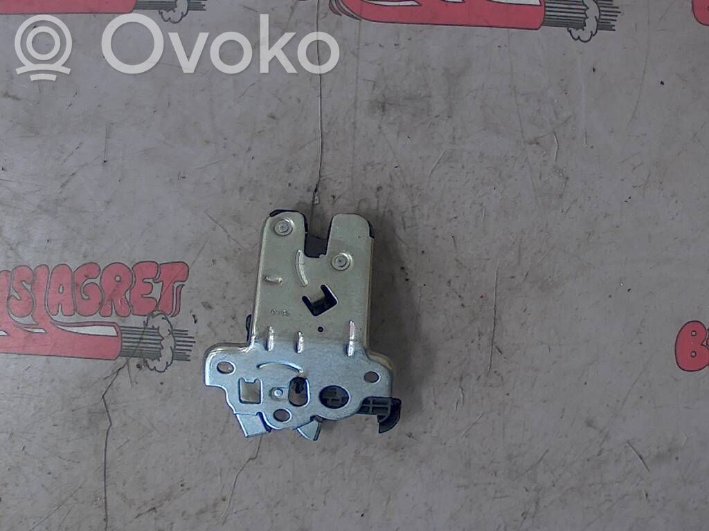 Audi A3 S3 8P Zamek klapy tylnej / bagażnika 