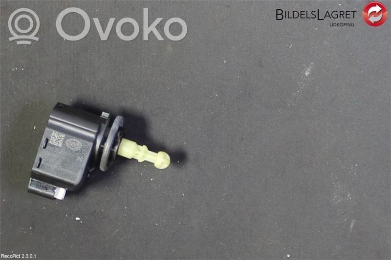 Volkswagen Tiguan Motor reglare nivel far 