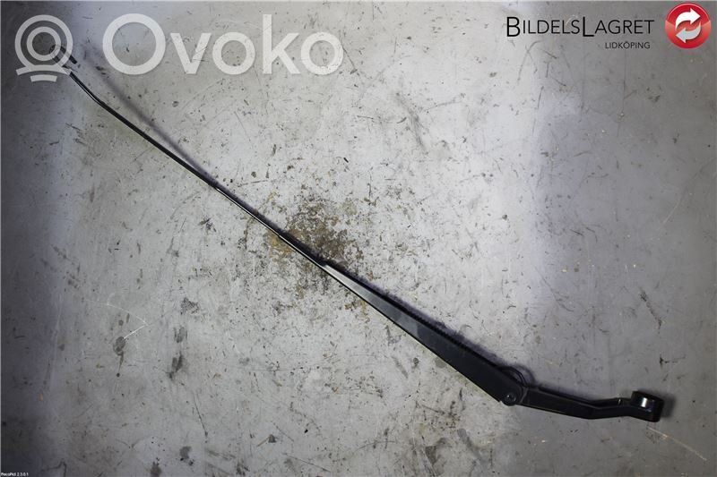 Honda Jazz Front wiper blade arm 