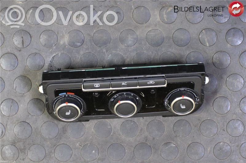Volkswagen Golf VI Climate control unit 