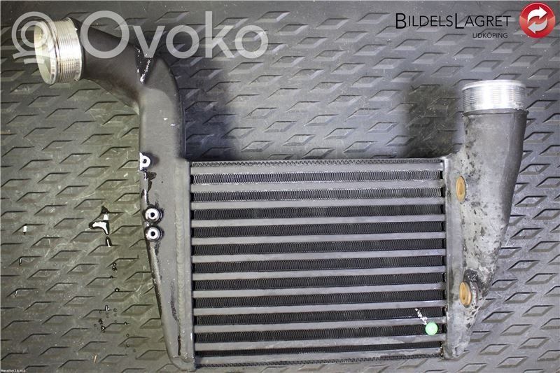 Audi A6 S6 C6 4F Intercooler radiator 