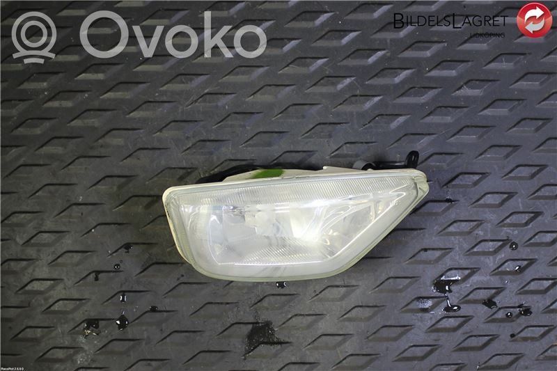 Ford Focus Miglas lukturis priekšā 
