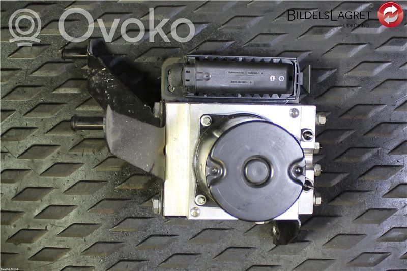 BMW 5 E60 E61 Блок ABS 