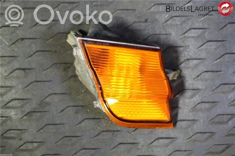 Nissan Micra Kierunkowskaz przedni 