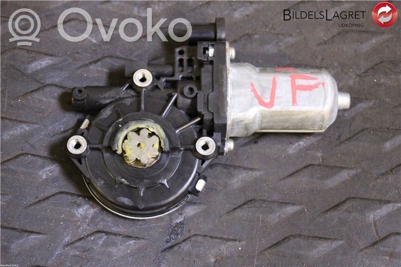 Suzuki Alto Silnik regulatora szyby drzwi przednich 