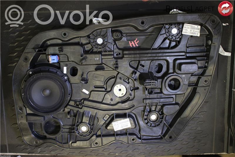 KIA Ceed Mecanismo para subir la puerta delantera sin motor 