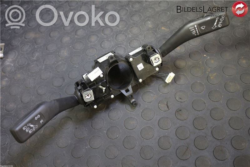 Volkswagen Caddy Interruptor/palanca de limpiador de luz de giro 