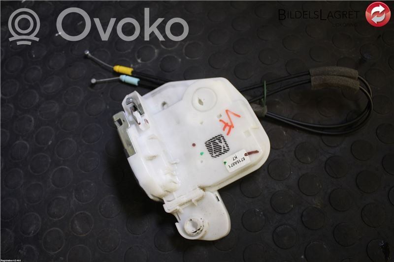 Fiat Fullback Etuoven lukko 