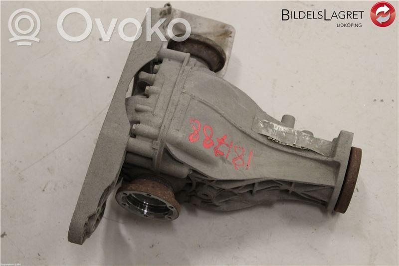 Audi A4 S4 B8 8K Galinis reduktorius 