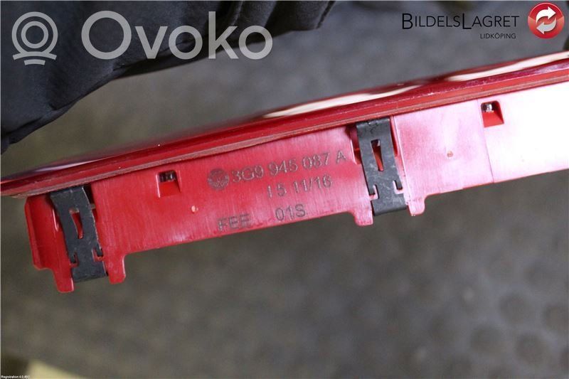 Audi A3 S3 8P Trzecie światło stop 
