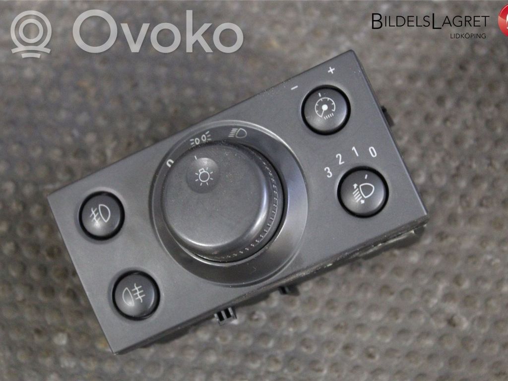 Opel Vectra C Light switch 