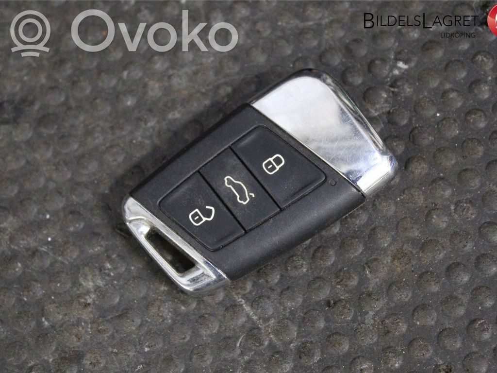 Volkswagen PASSAT B8 Ignition key/card 