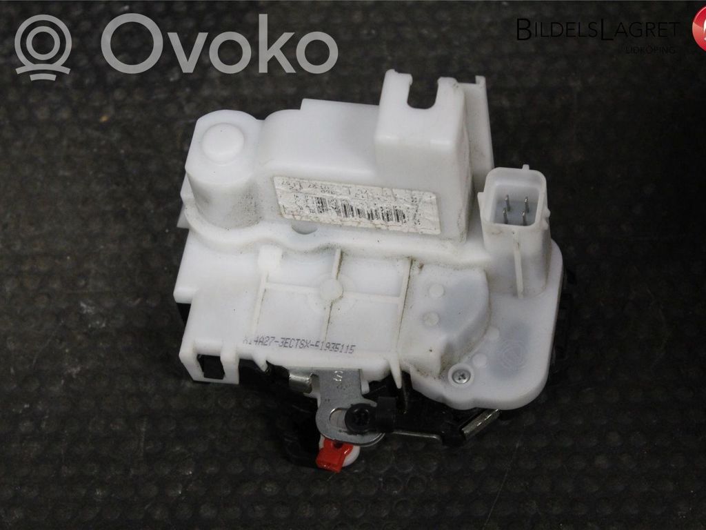 Fiat 500 Zamek drzwi przednich 