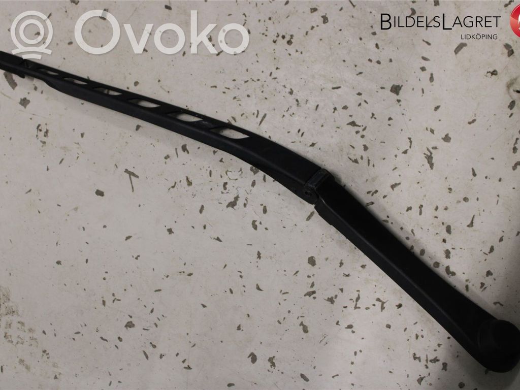 BMW 5 E60 E61 Wischerarm vorne 