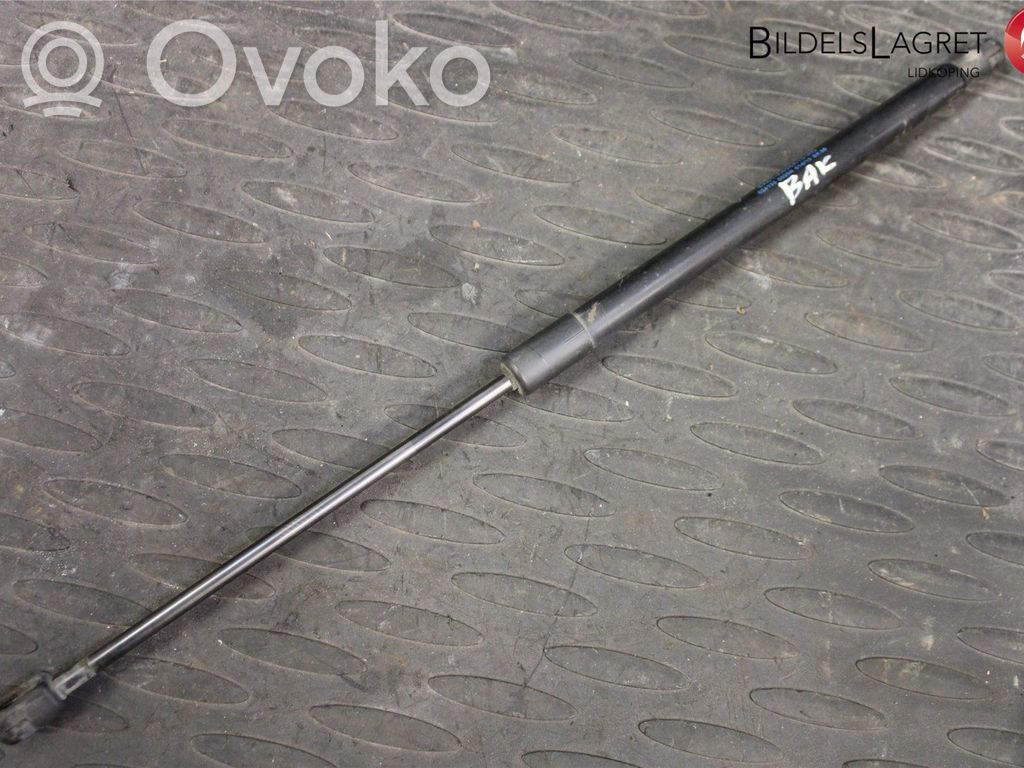 Ford Fiesta Tailgate strut 