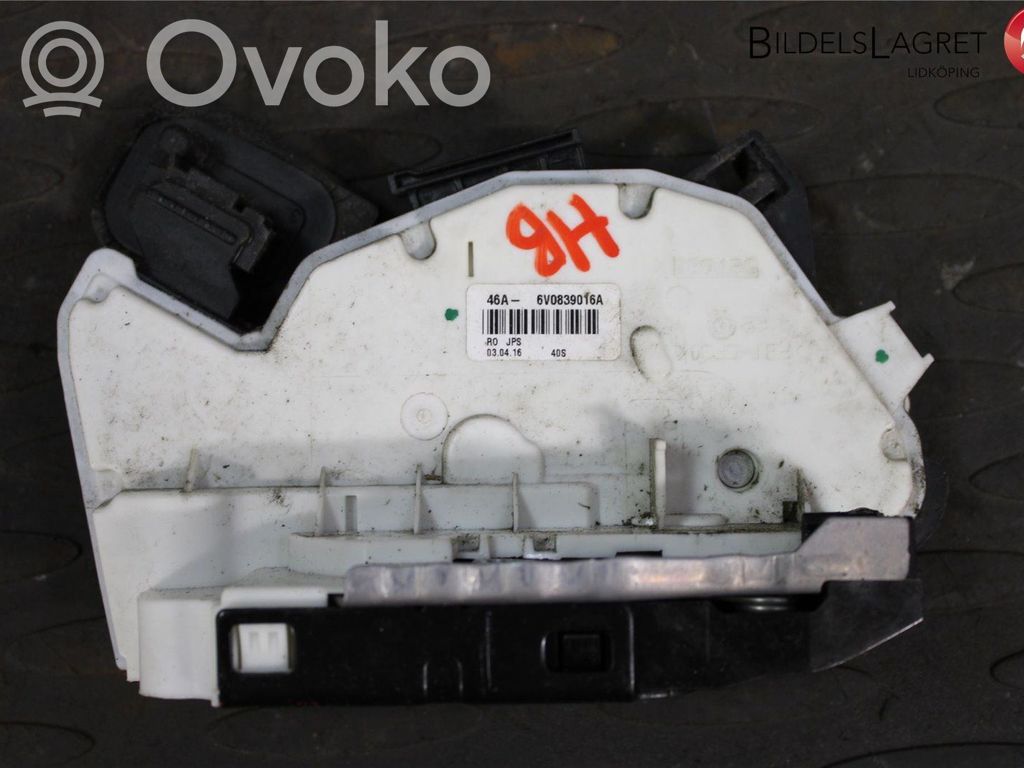 Skoda Superb B8 (3V) Zamek drzwi tylnych 