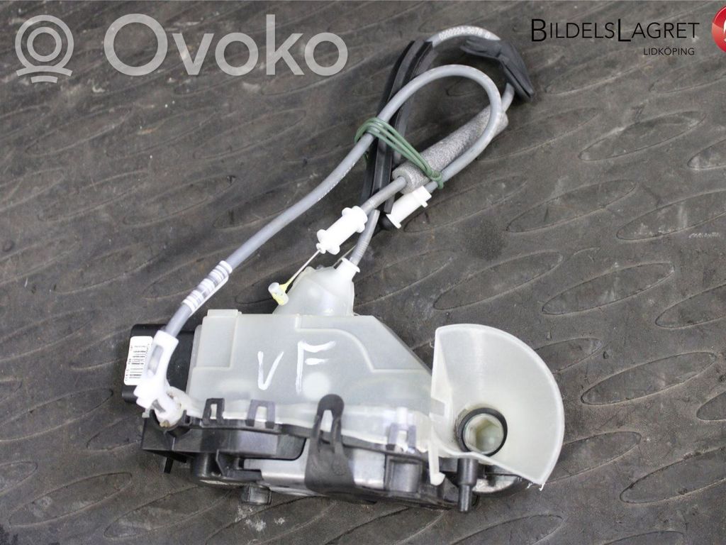 Peugeot 208 II Etuoven lukko 
