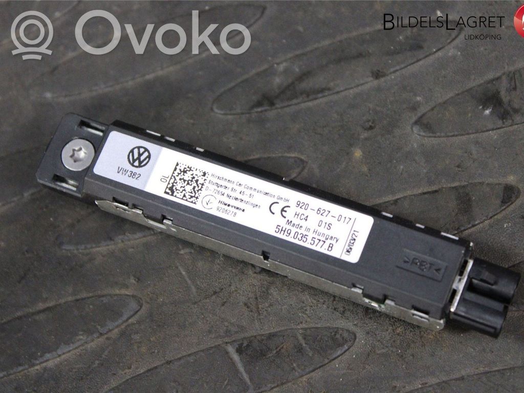 Volkswagen Golf VIII Amplificator antenă aeriană 