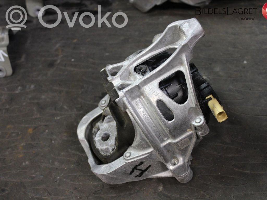 Audi A6 S6 C8 4K Engine mount bracket 