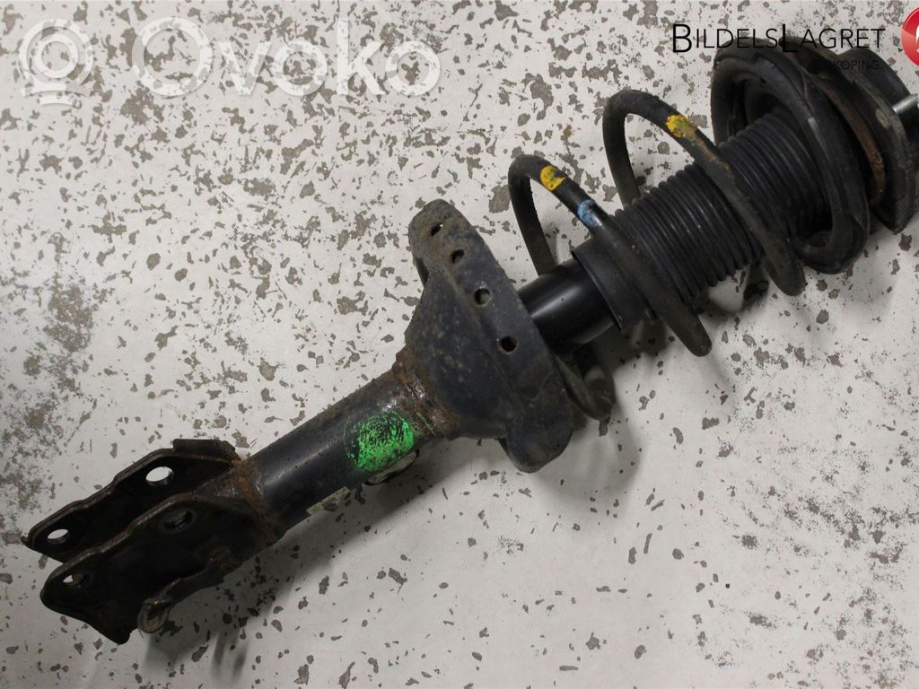 Subaru Outback (BS) Amortyzator osi przedniej ze sprężyną 