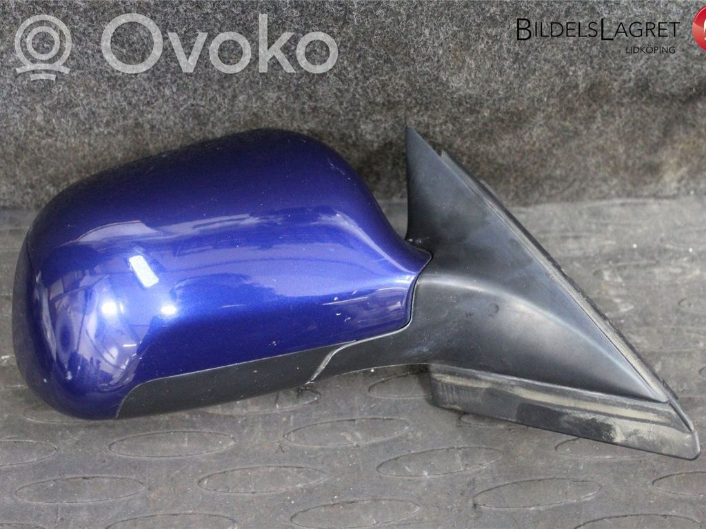 Audi A4 S4 B5 8D Elektryczne lusterko boczne drzwi przednich 