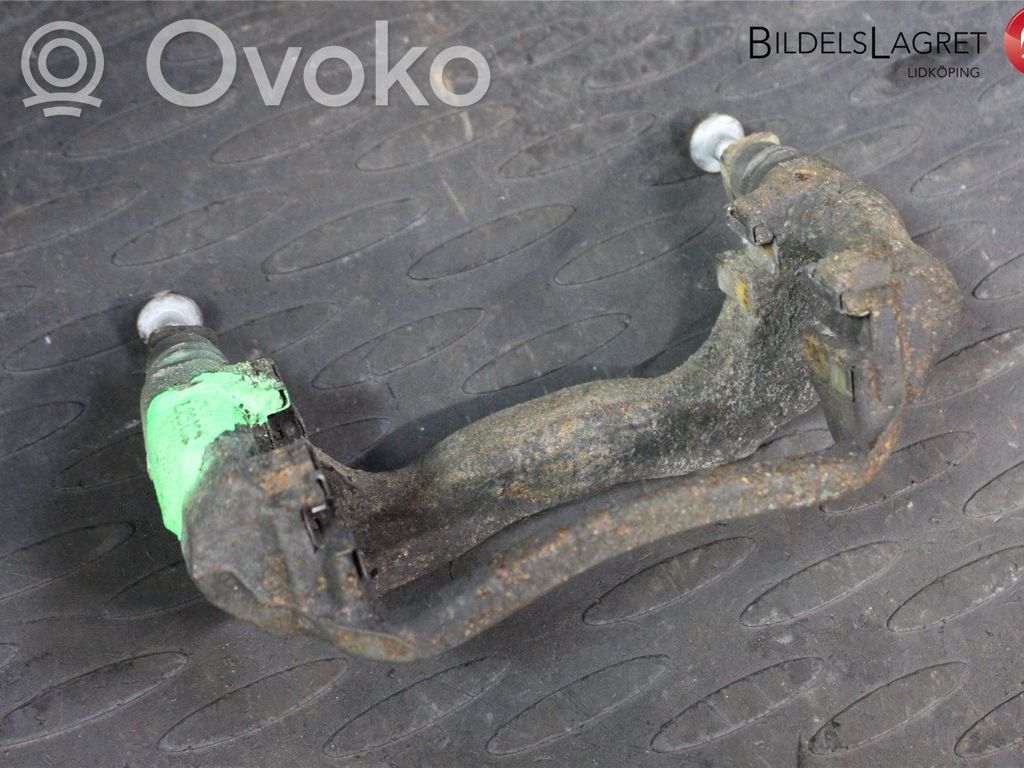 Volkswagen Crafter Mocowanie przedniego zacisku hamulca 