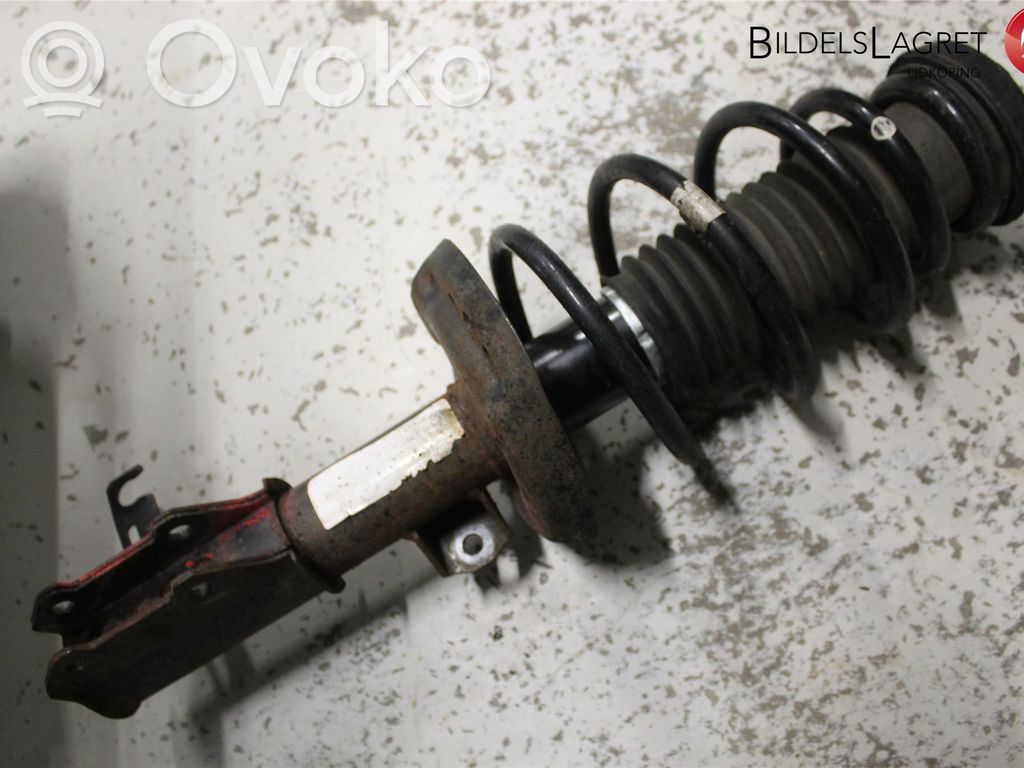 Opel Astra J Ansamblu amortizor cu arc față 