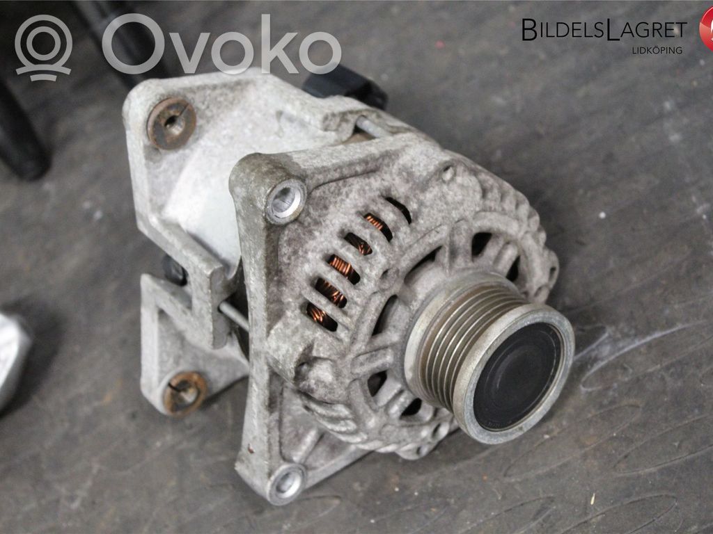 Opel Insignia A Generator/alternator 