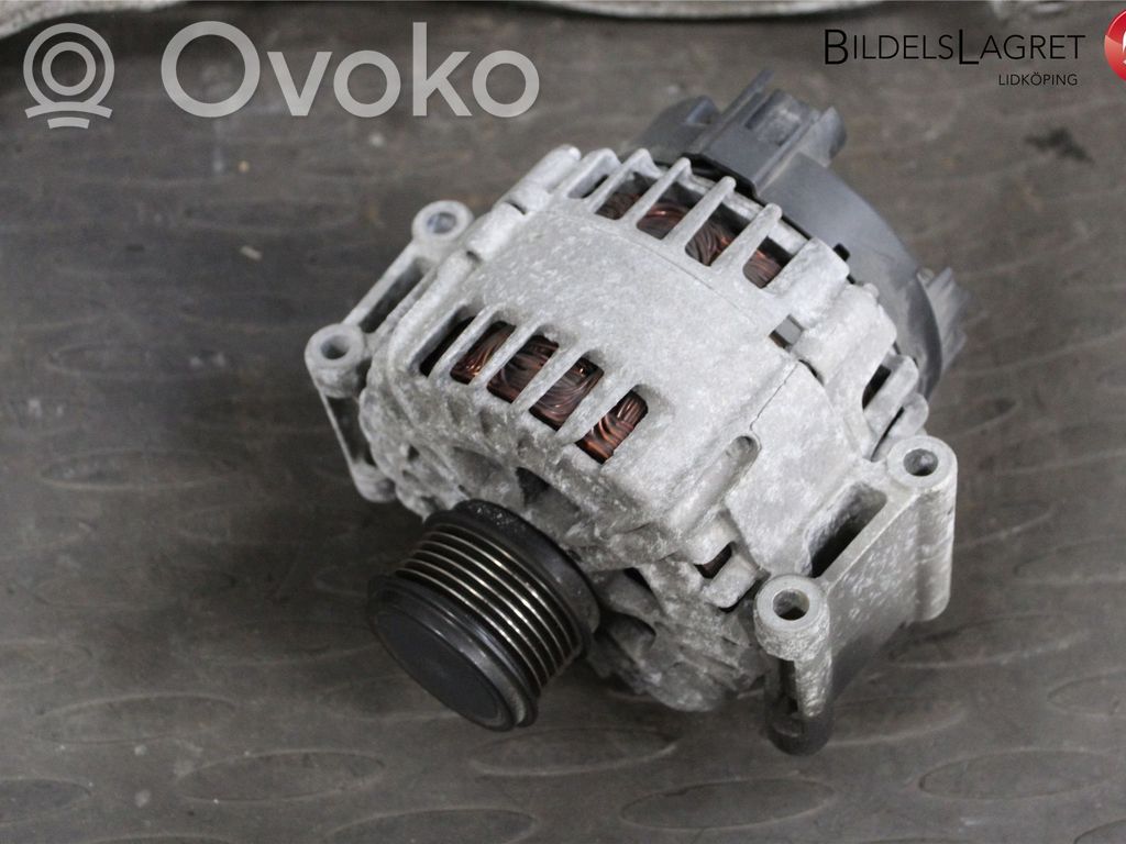 Audi A4 S4 B8 8K Generatorius 