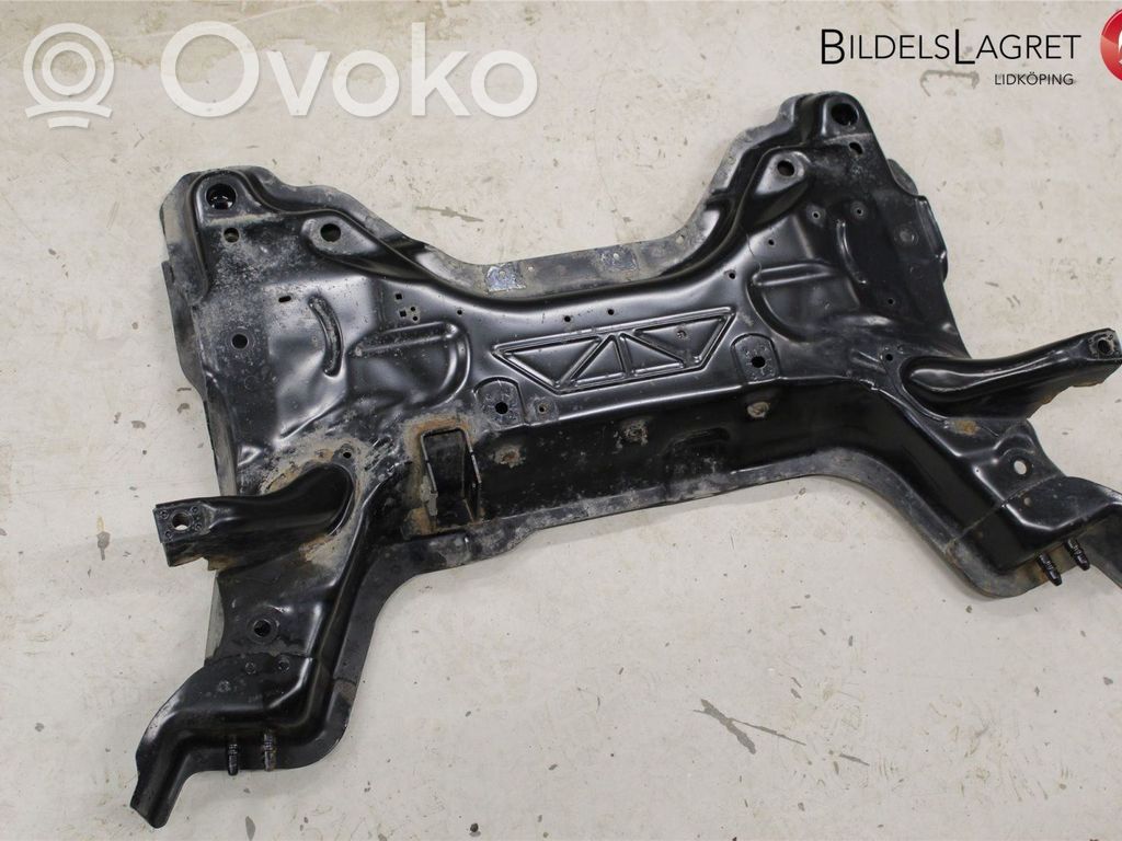 Peugeot 308 Priekinis traversas 