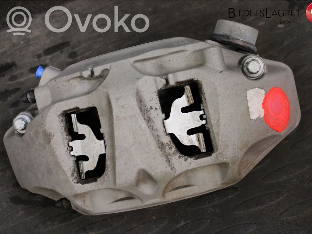Audi A6 S6 C8 4K Zacisk hamulcowy przedni 