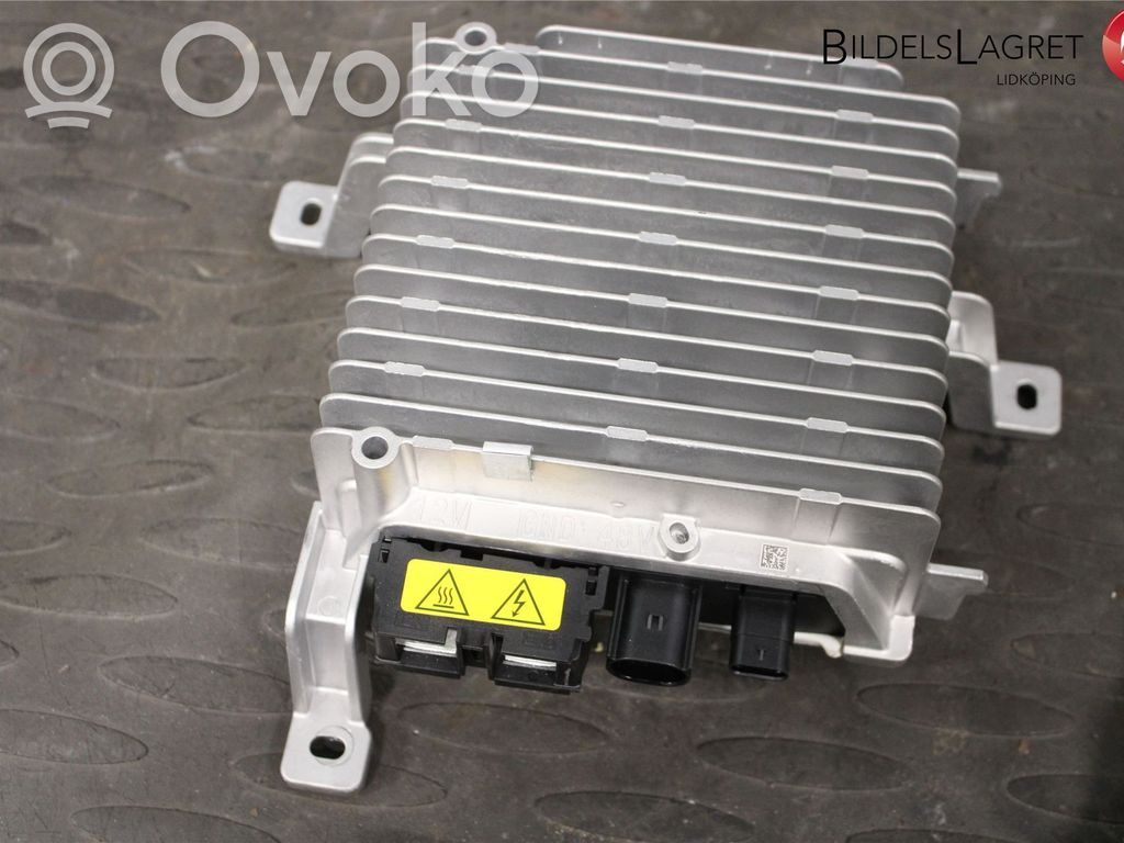 Audi A3 8Y Inversor/convertidor de voltaje 