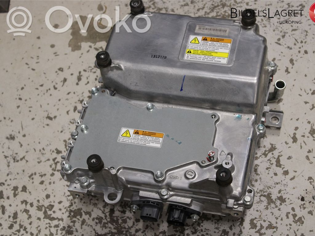 Mitsubishi Outlander Convertor-inversor tensiune 