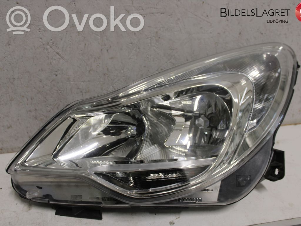 Opel Corsa D Scheinwerfer 