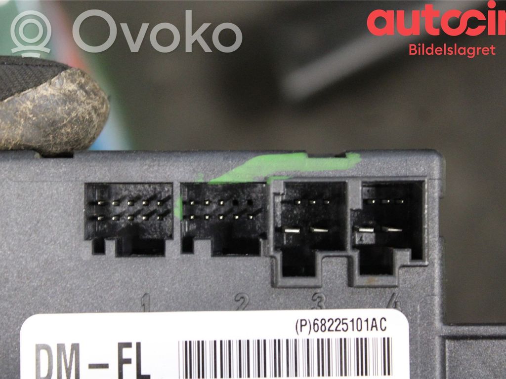 Door control unit/module   68225101AC,68225101AC,68225101AC