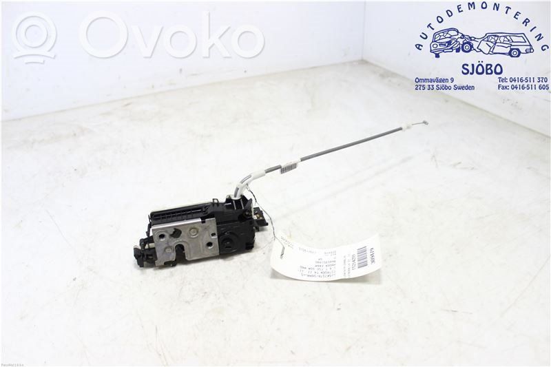 Priekšpusē slēdzene   9136GR,9685351480,40627185