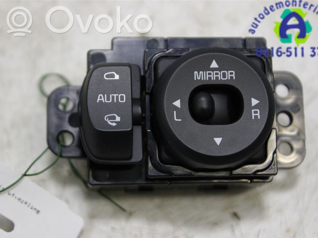 Wing mirror switch   93530A2050WK,49D4811000,93530A2050