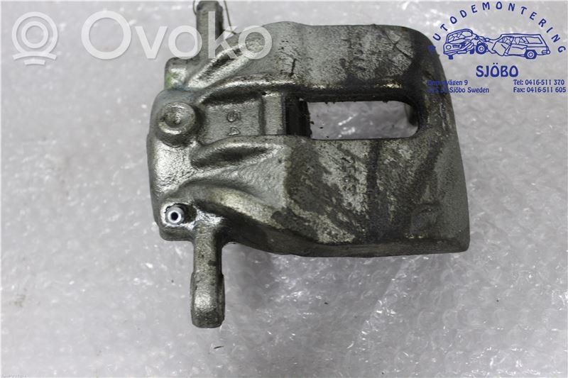 Front brake caliper   410011HA0A