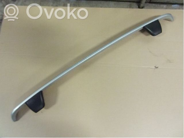 Tailgate/trunk spoiler   8742F8