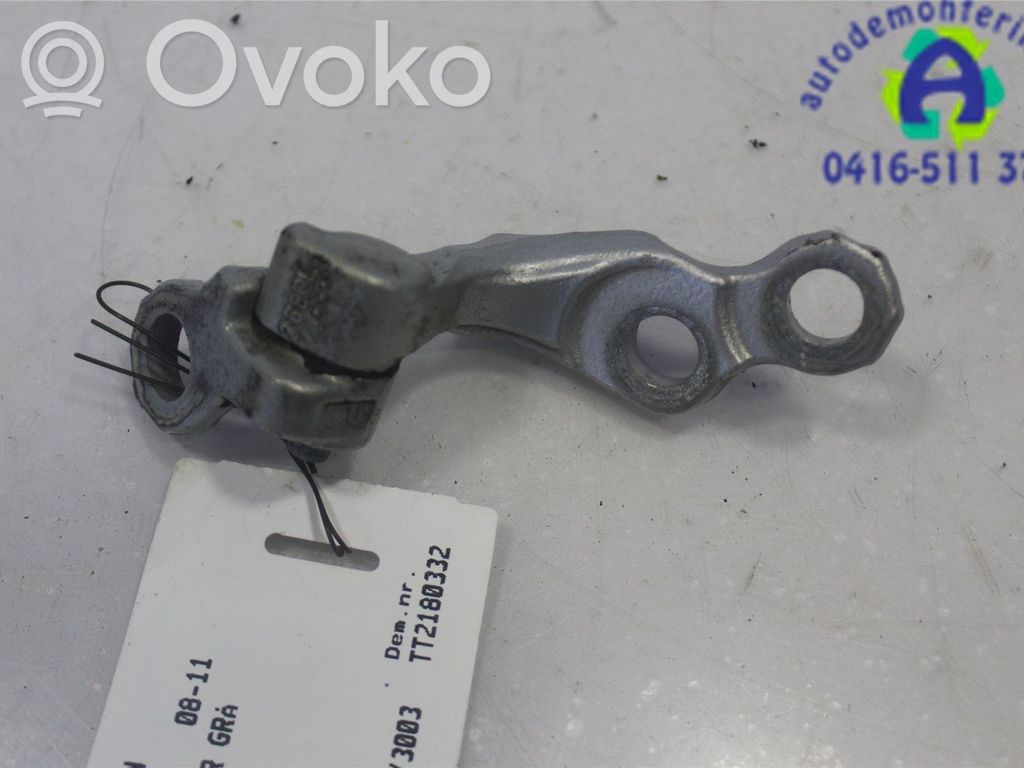 Ford Focus Rear door lower hinge 