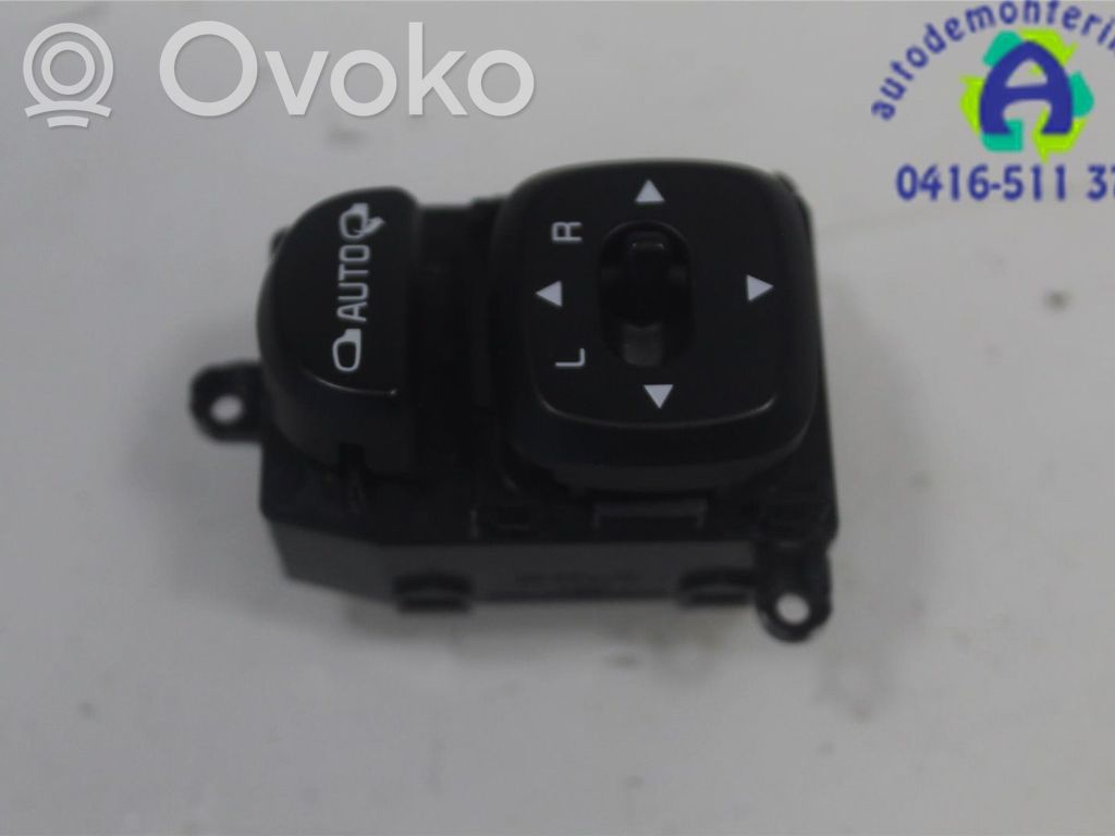 Interruptor del espejo lateral   93570B2000CA,299130674LHD,299130674LHD
