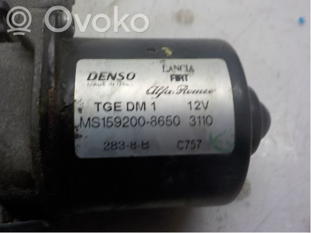 Motor del limpiaparabrisas   1562546