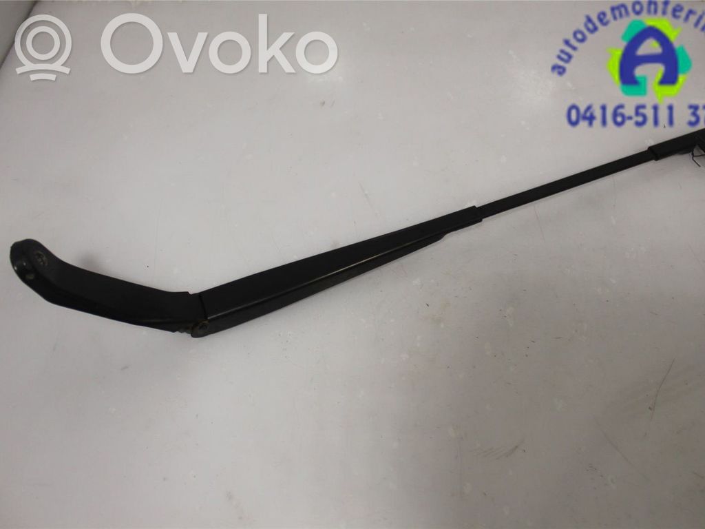 Ford Galaxy Front wiper blade arm 