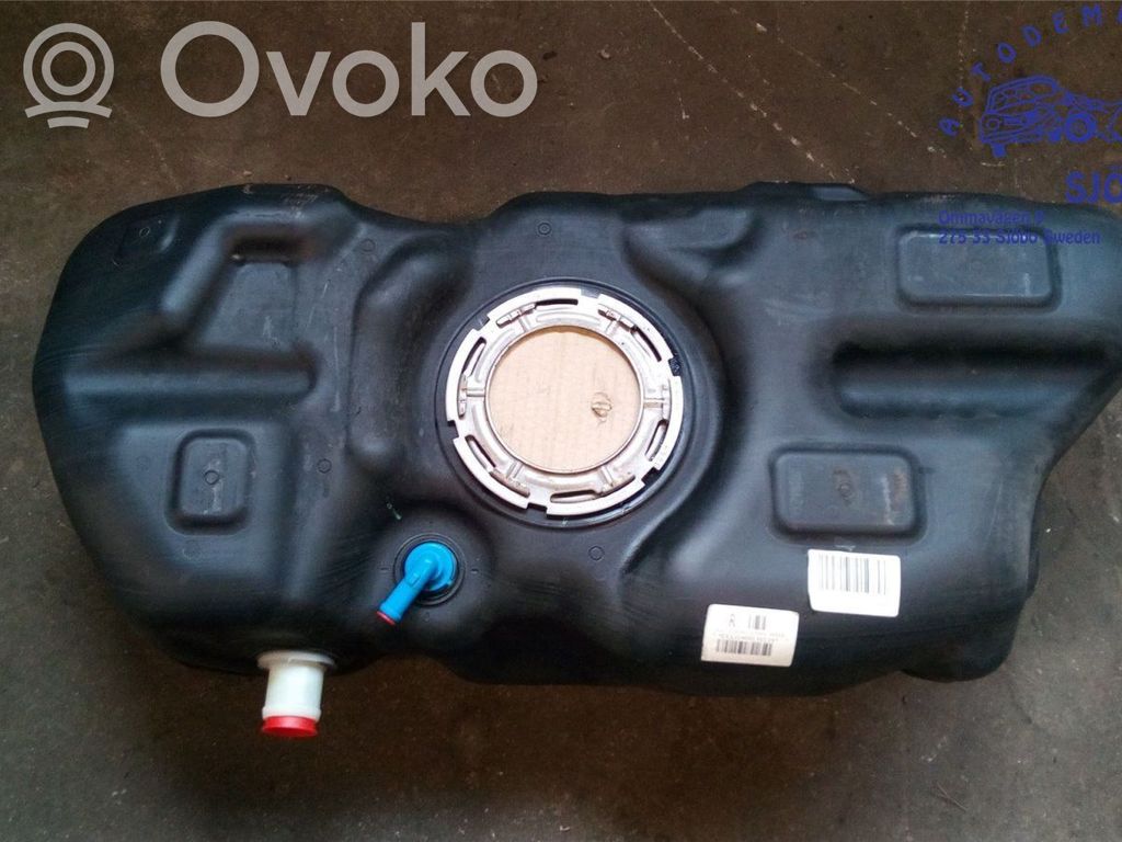 Depósito de combustible   172023VD0A