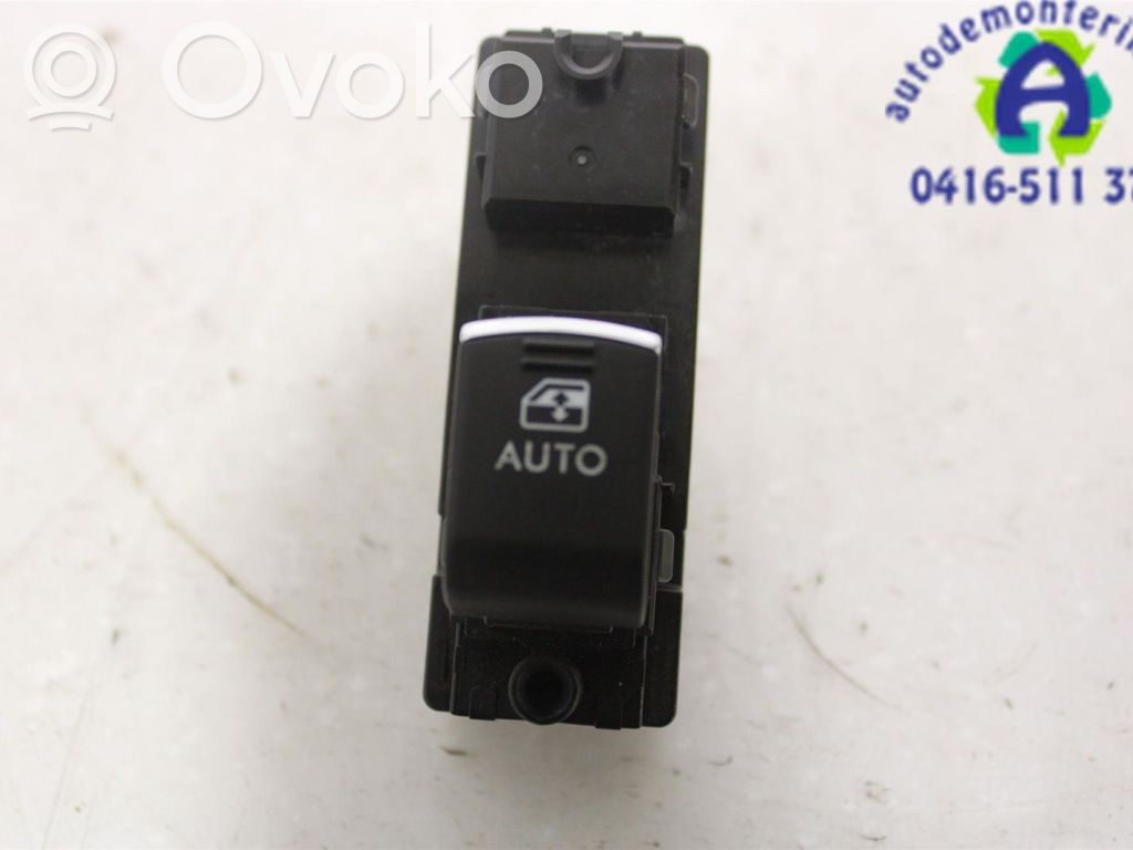 Subaru WRX STI Electric window control switch 