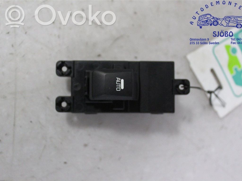 KIA Ceed Electric window control switch 