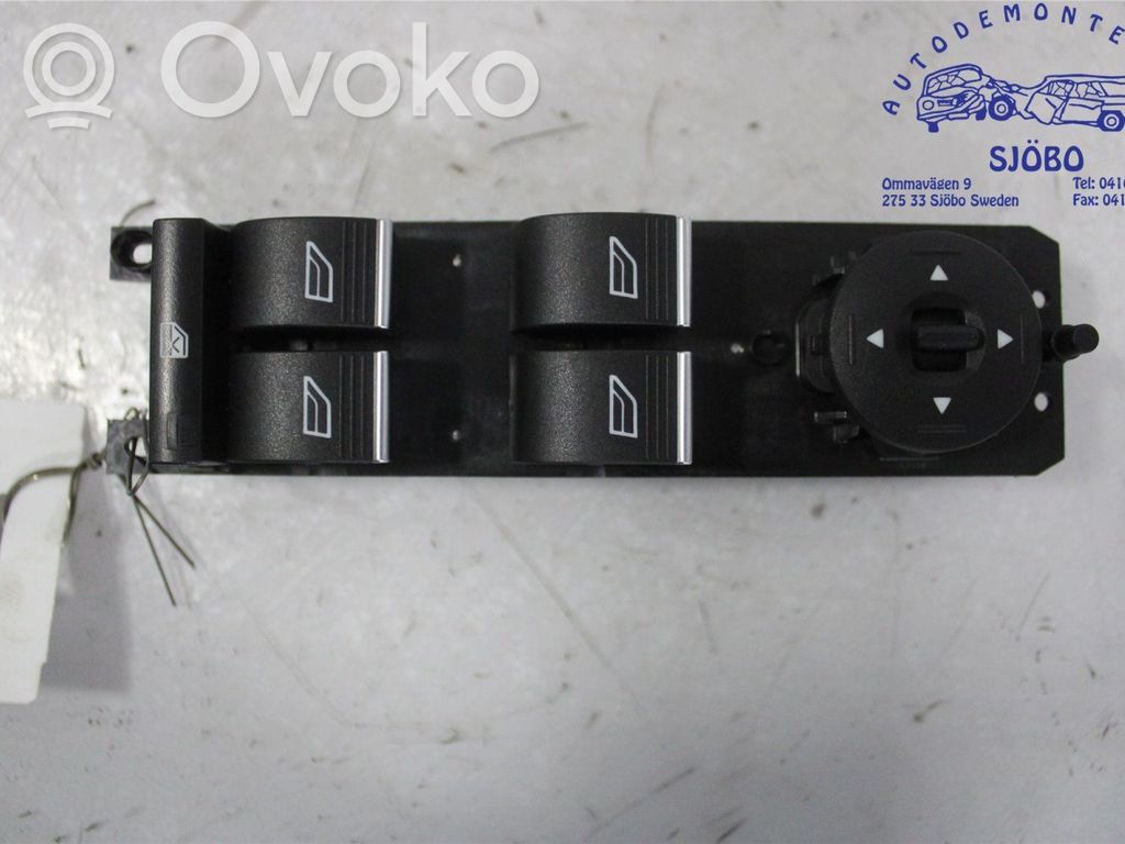 Electric window control switch   2033142,F1ET14A132CB,F1ET14A132CB