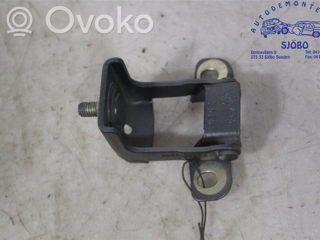 Renault Clio IV Tailgate/trunk/boot hinge 